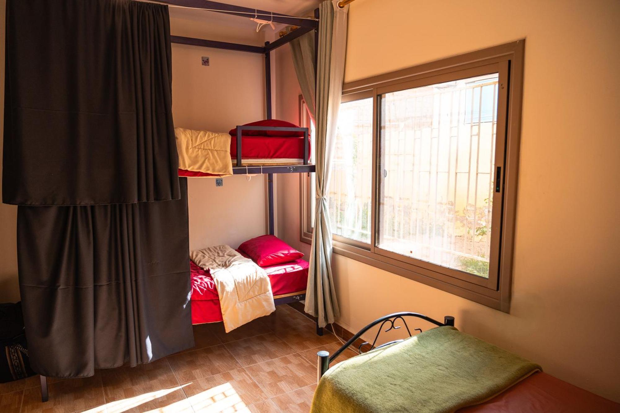 Extra Traveller Hostel Aqaba Luaran gambar